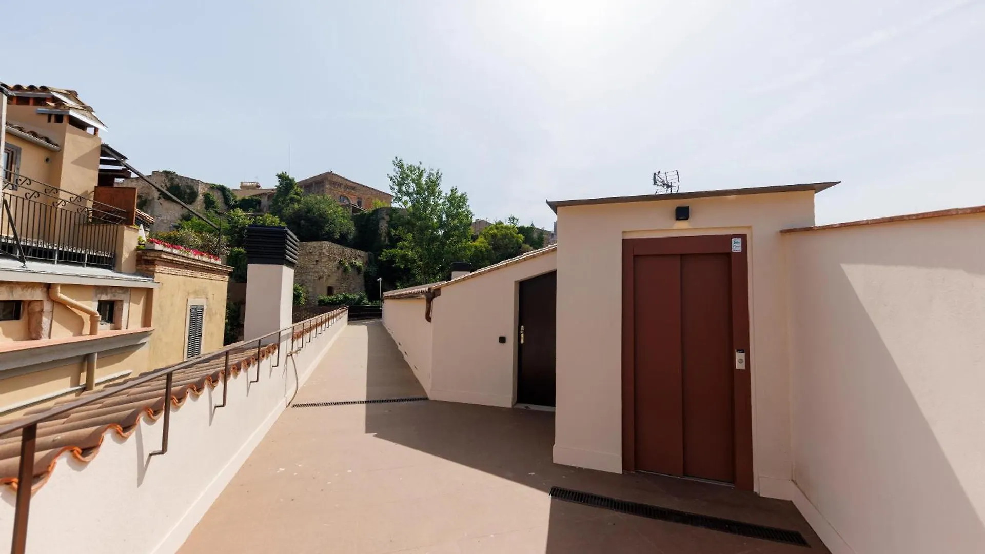 Bravissimo Vivaldi 4-5C, Monthly Apartment Girona